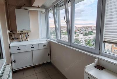 Apartament cu 4 camere decomandat în Micro 20 - 18