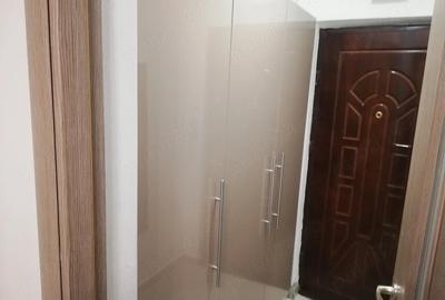 Apartament cu 2 camere decomandat în Berceni