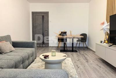 Apartament cu 3 camere decomandat, mobilat în Alexandru cel Bun
