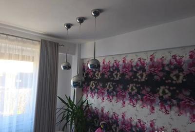 Apartament cu 2 camere decomandat în Rădăuți - 4