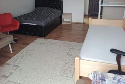 Garsonieră decomandată în Aleea Carpați