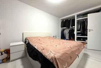 Apartament cu 4 camere decomandat, mobilat în Lipovei