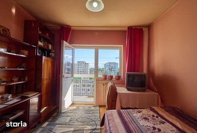 Apartament cu 3 camere, mobilat în Calea București