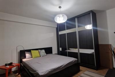 Garsonieră semidecomandată, mobilată în Decebal
