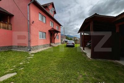 Casă cu 7 camere cu Teren 4200 Mp în Central
