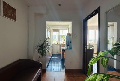 Apartament cu 3 camere semidecomandat în Mihai Bravu - 9