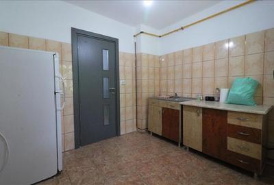 Apartament cu 2 camere decomandat în Nicolina - 4