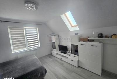 Casă cu 4 camere decomandat în Bulai - 15