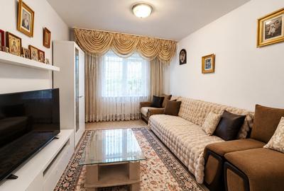 Apartament cu 2 camere decomandat, mobilat în Nicolina