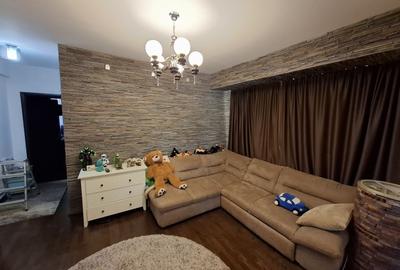Apartament cu 2 camere decomandat, mobilat în Trocadero