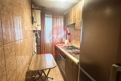 Apartament cu 2 camere semidecomandat în Casa de Cultură - 18