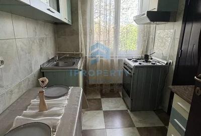 Apartament cu 3 camere în Berceni