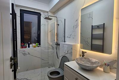 Apartament cu 3 camere, mobilat în Central - 1