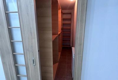 Apartament cu 2 camere decomandat în 22 Decembrie