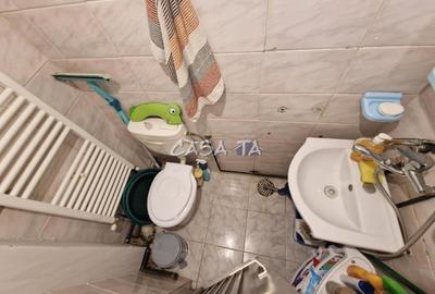 Apartament cu 2 camere semidecomandat în 9 Mai - 10