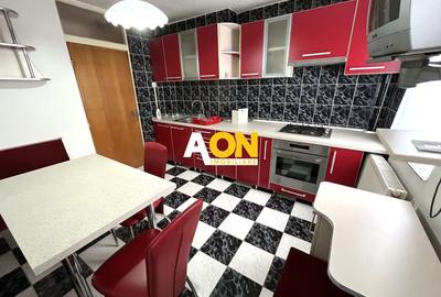 Apartament cu 3 camere decomandat, mobilat în Cetate