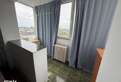 Garsonieră decomandată în B-dul București