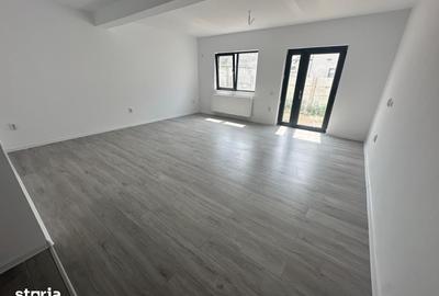 Casă cu 4 camere cu Teren 225 Mp în Central