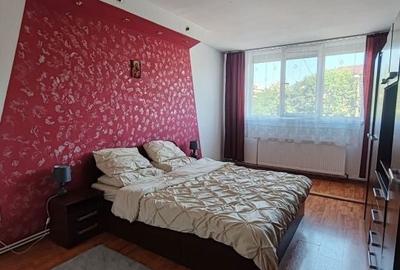 Apartament cu 4 camere decomandat în Gării - 2