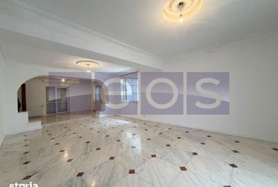 Casă cu 5 camere cu Teren 258 Mp în Ion Creangă