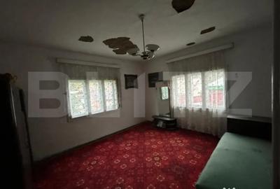 Casă cu 4 camere cu Teren 2000 Mp în Central - 4