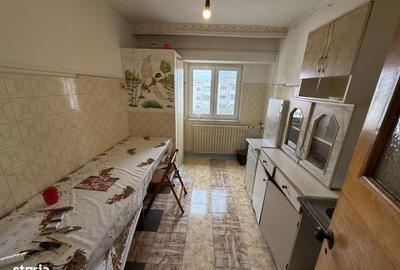 Apartament cu 3 camere decomandat în Dacia - 4
