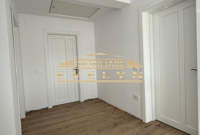 Casă cu 4 camere cu Teren 1103 Mp în Central - 2