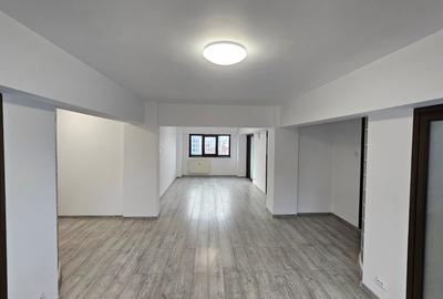 Apartament cu 3 camere decomandat, mobilat în Tineretului - 1