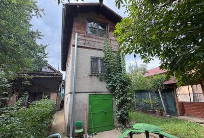 Casă cu 2 camere cu Teren 1402 Mp în Sud-Vest - 1