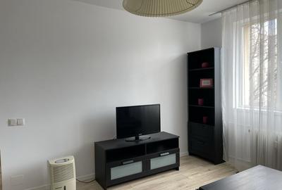 Apartament cu 2 camere semidecomandat în Central - 3