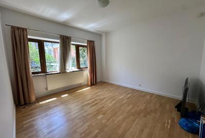 Apartament cu 3 camere decomandat, mobilat în Aviatorilor - 5