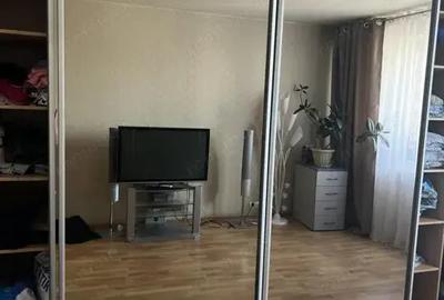 Apartament cu 2 camere decomandat în Complex Studențesc - 3