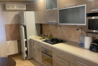 Apartament cu 3 camere în Decebal - 14