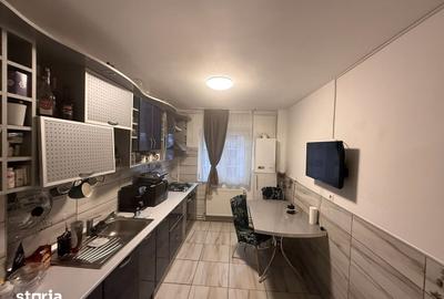 Apartament cu 2 camere decomandat în Valea Cetății - 1