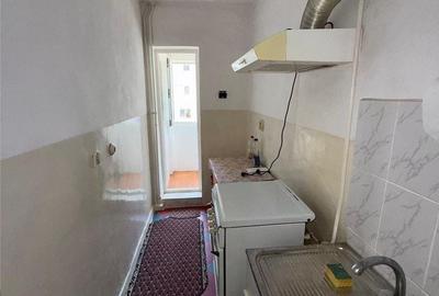 Garsonieră decomandată în Tătărași - 2