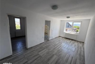 Apartament cu 2 camere decomandat în Decebal