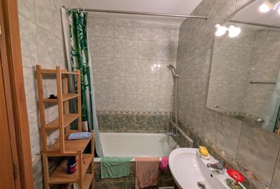 Garsonieră decomandată în Muncii