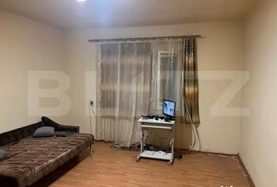 Casă cu 2 camere cu Teren 1414 Mp în Criș