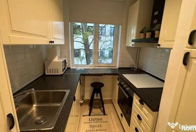 Apartament cu 2 camere decomandat în Romană