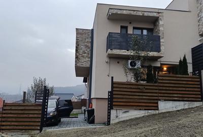 Casă cu 3 camere cu Teren 400 Mp în Mănăștur - 2