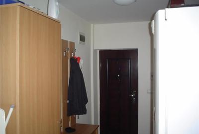 Apartament cu 3 camere decomandat în Independenței - 1