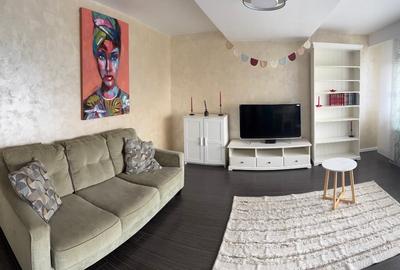 Apartament cu 3 camere decomandat, mobilat în Complex Studențesc