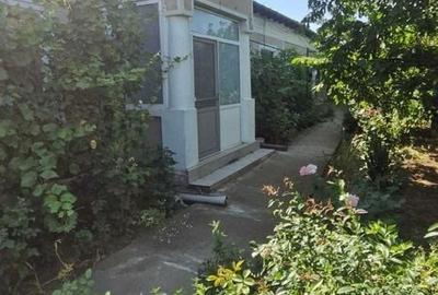 Casă cu 4 camere cu Teren 400 Mp în Smârdioasa - 3