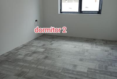 Casă cu 4 camere în Ștefănești