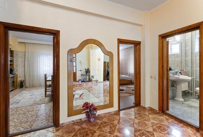 Casă individuală cu 8 camere cu Garaj în Faleza Nord - 8