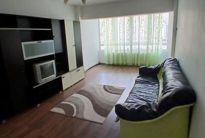 Apartament cu 3 camere decomandat în Ultracentral
