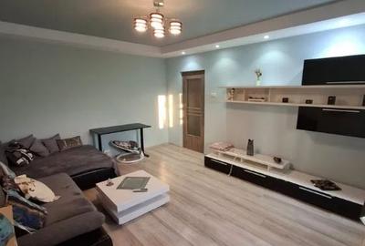Apartament cu 2 camere decomandat, mobilat în Nerva Traian