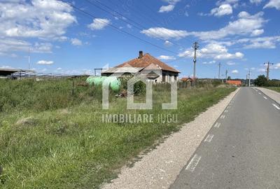 Teren de 1000 mp, în Jucu - 4