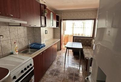 Casă cu 3 camere cu Teren 75 Mp în Central - 2