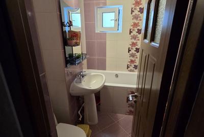 Apartament cu 3 camere decomandat în Central - 4